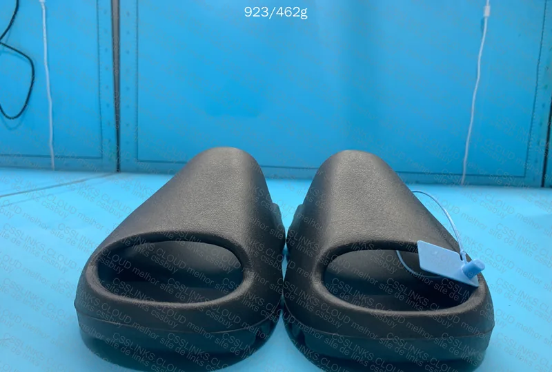 yeezy slide 9