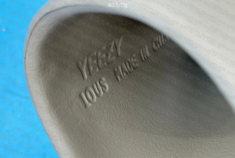 Yeezy slide 8
