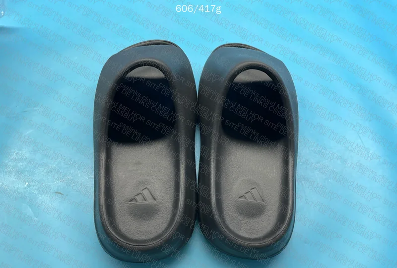 Yeezy slide 2