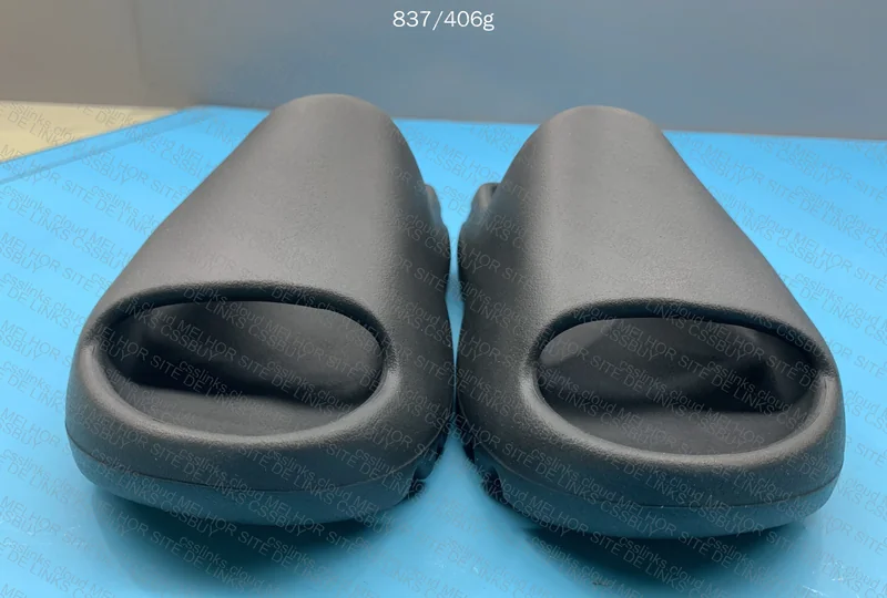 YEEZY SLIDE 2