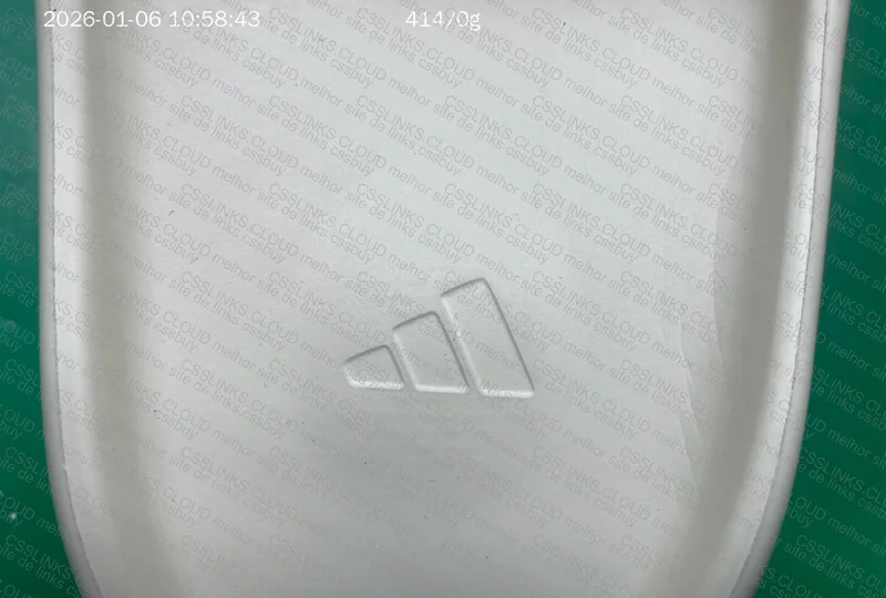 Yeezy Slide 5