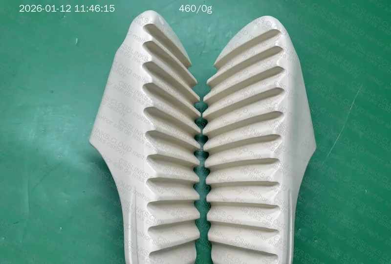 yeezy slide 5