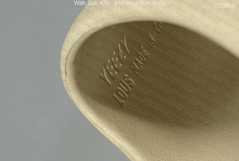 Yeezy Slide 28y 2