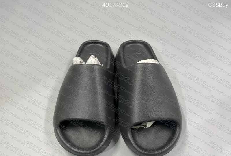 yeezy slide 45y 2