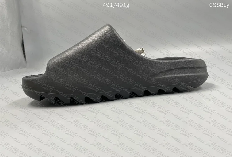 yeezy slide 45y 5