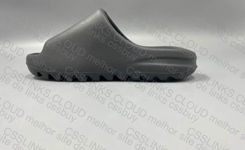 YEEZY SLIDE 55Y LW B 4