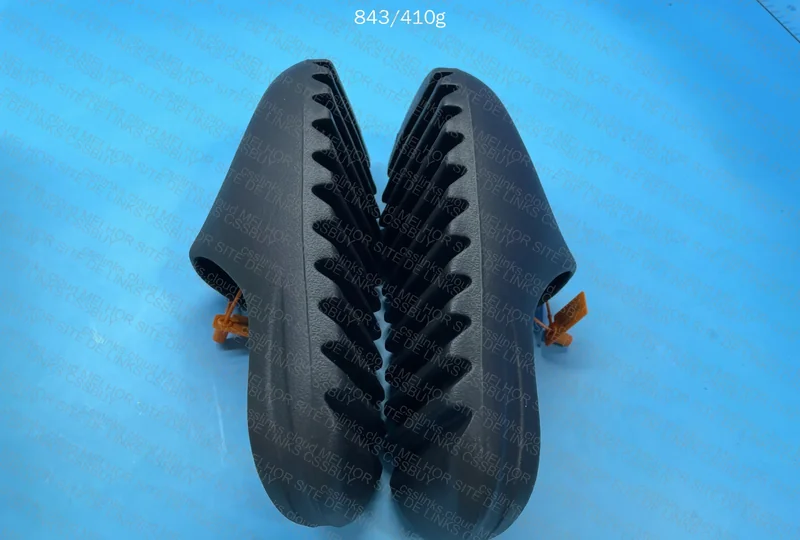 Yeezy Slide - AJUDA 3