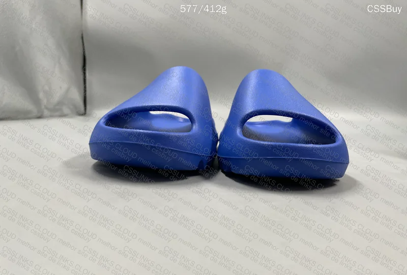 Yeezy Slide Azure 3