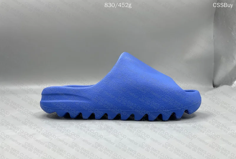 Yeezy Slide Azure - GL? 3