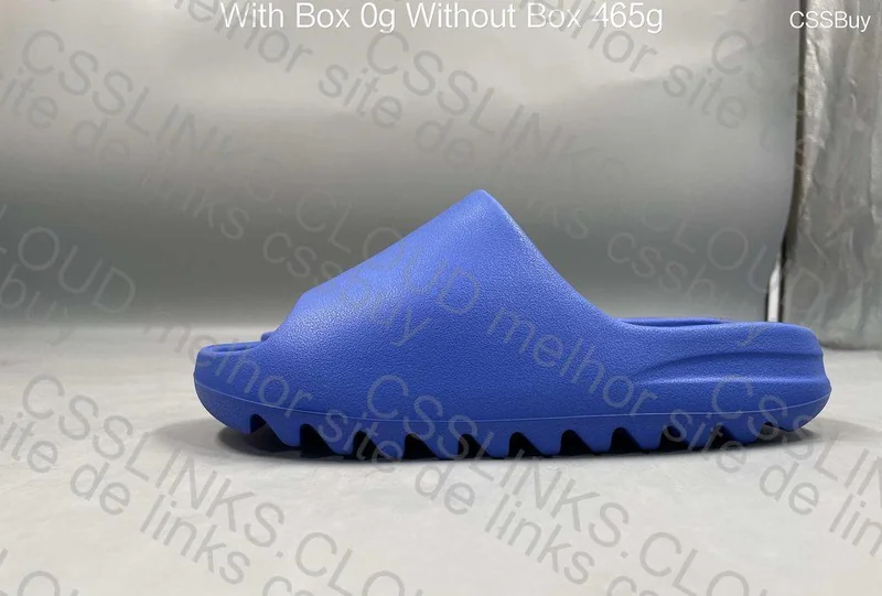 Yeezy Slide “AZZURE” 6