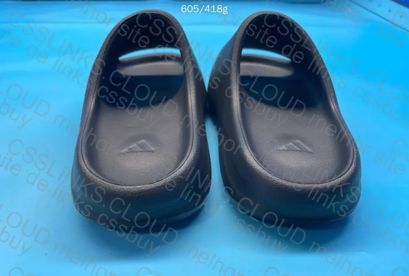Yeezy Slide Black Basic