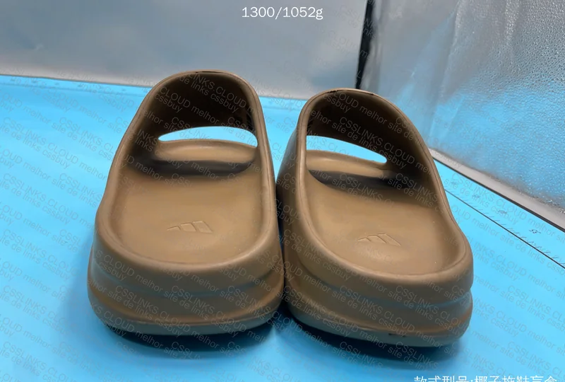 Yeezy Slide Blind Box 2
