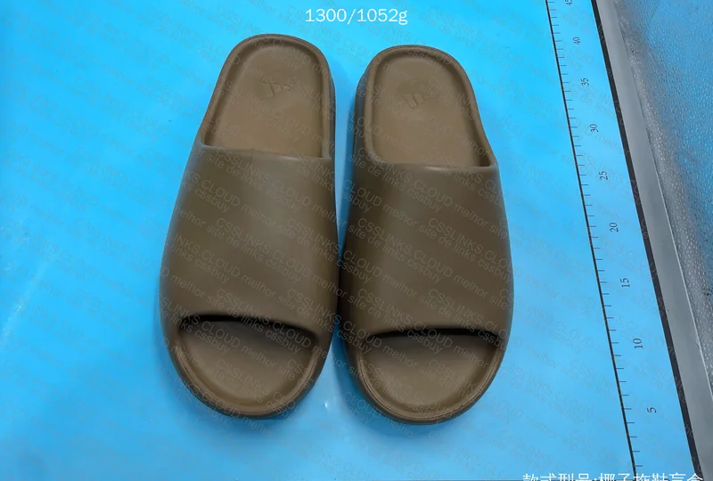 Yeezy Slide Blind Box 7
