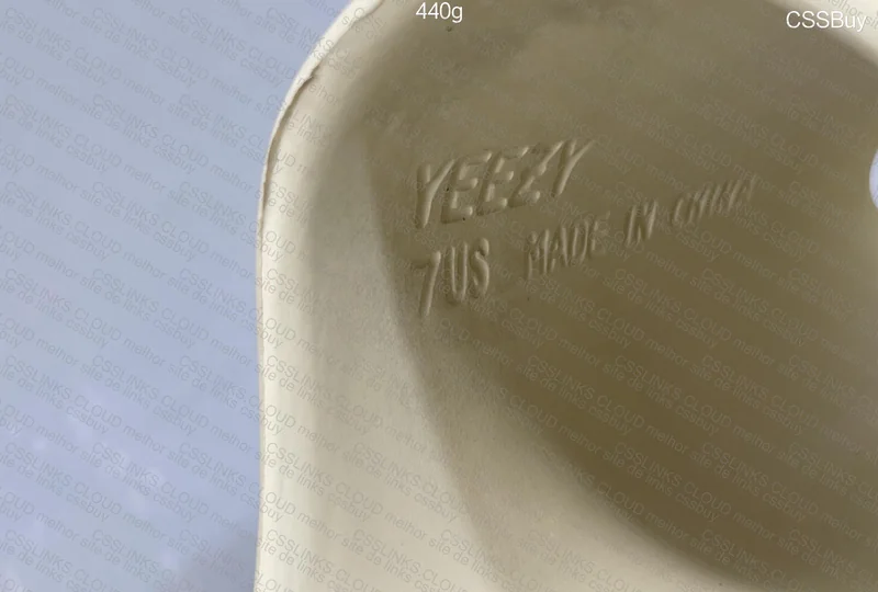 Yeezy Slide Bone 6