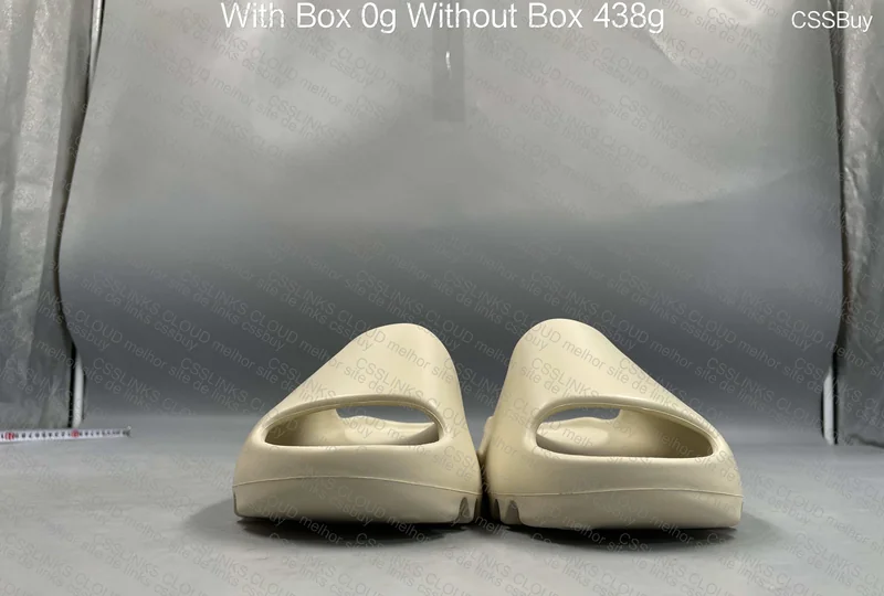 Yeezy Slide Bone 3