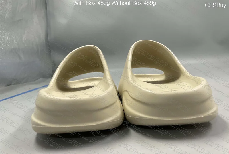 Yeezy Slide Bone
