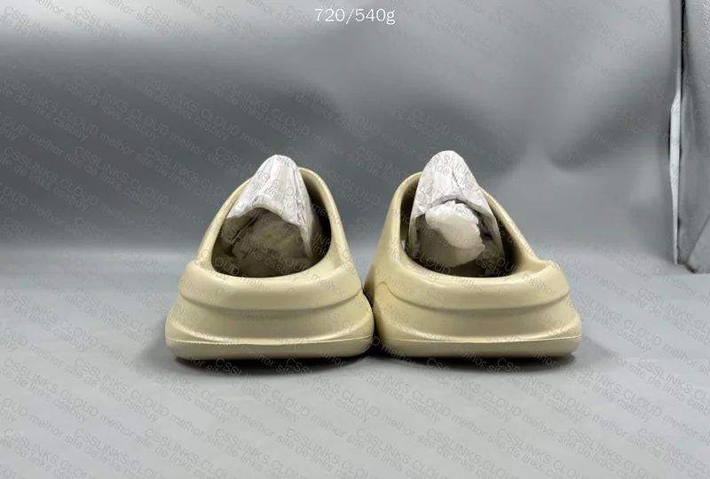 Yeezy Slide Bone