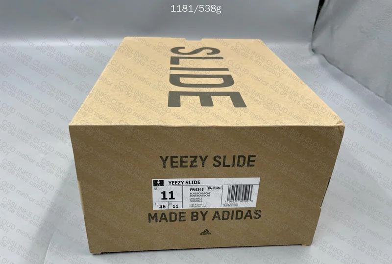 Yeezy Slide Bone 4