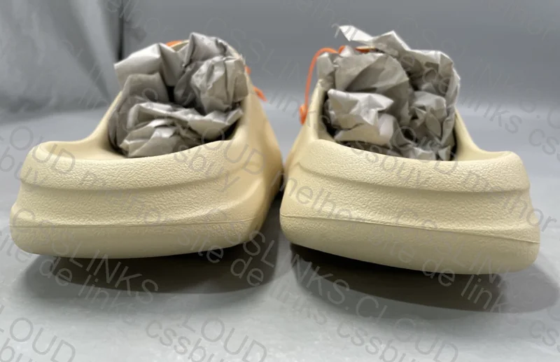 Yeezy Slide Bone 2