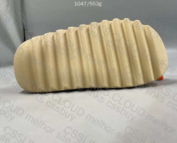 Yeezy Slide Bone 3