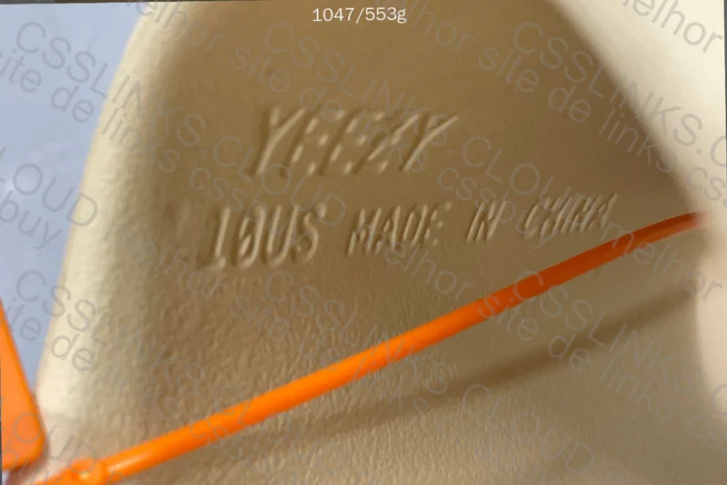 Yeezy Slide Bone 4