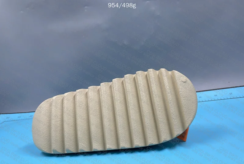 Yeezy Slide Bone 6