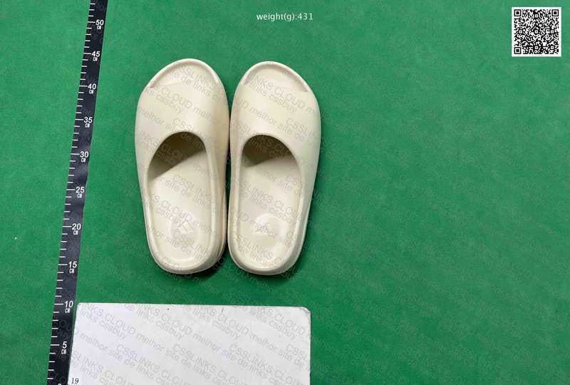 Yeezy Slide Bone White