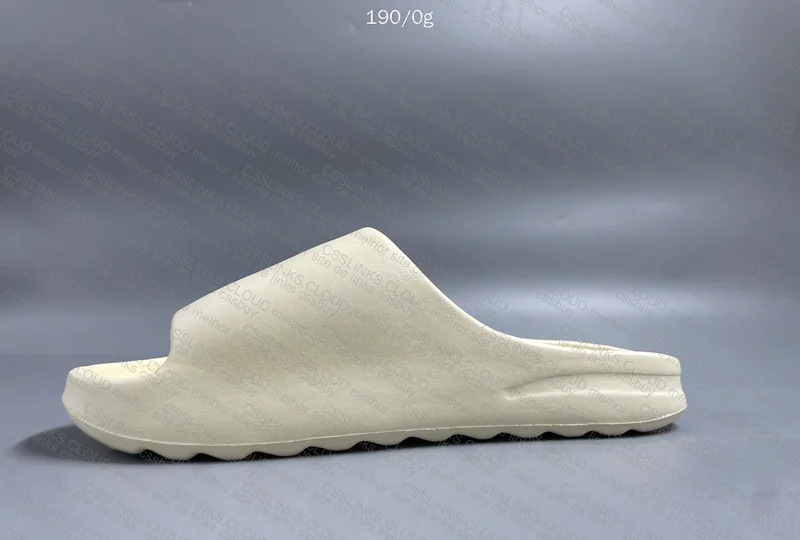Yeezy slide derrete asfalto 9