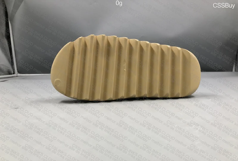 Yeezy Slide “Desert”