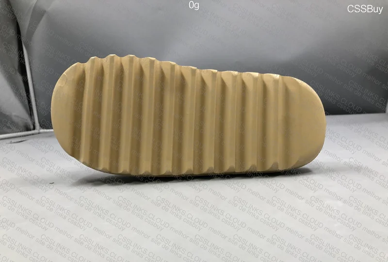 Yeezy Slide “Desert” 2