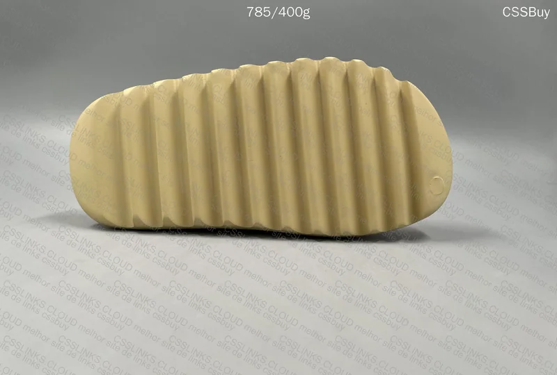 Yeezy Slide Desert Sand 4