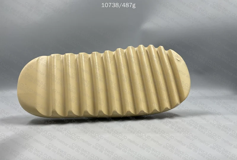 yeezy slide desert sand 6