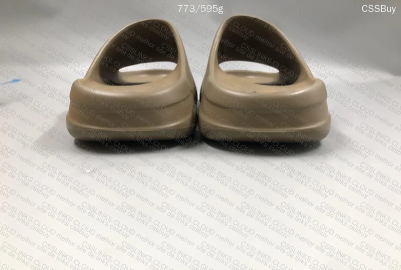 Yeezy Slide Earth Brown 5