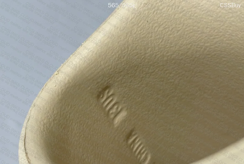 Yeezy Slide Gigante
