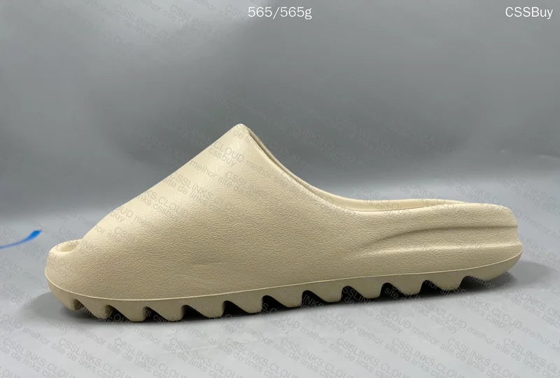 Yeezy Slide Gigante 2