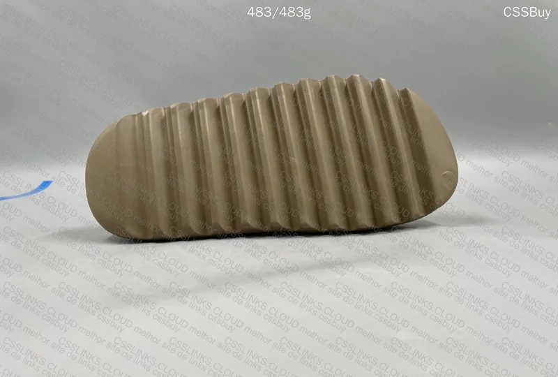 yeezy slide GL ?? 9