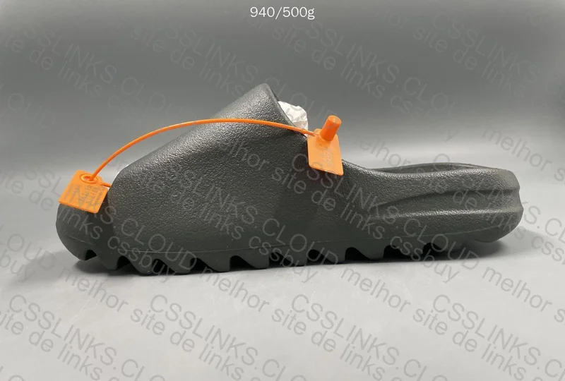 Yeezy Slide Granite 8
