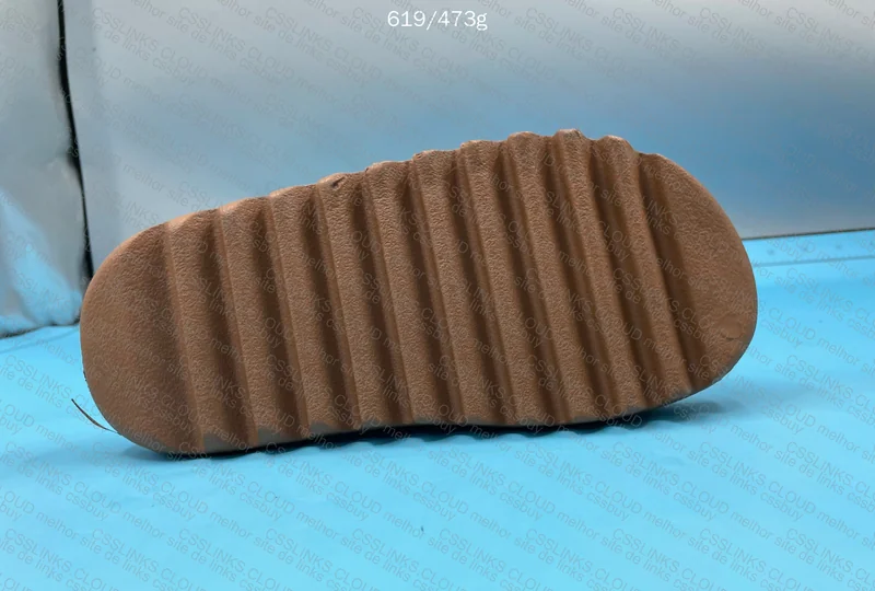 Yeezy Slide Free 2