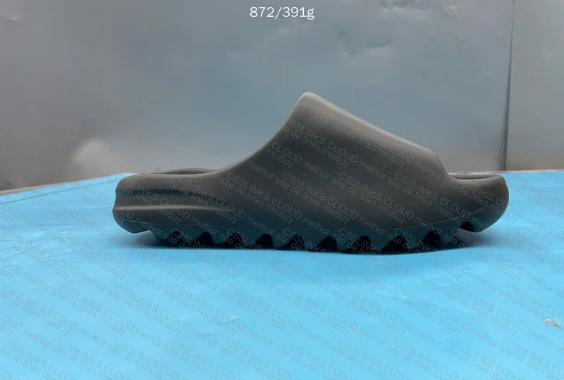 Yeezy slide GX onyx 10