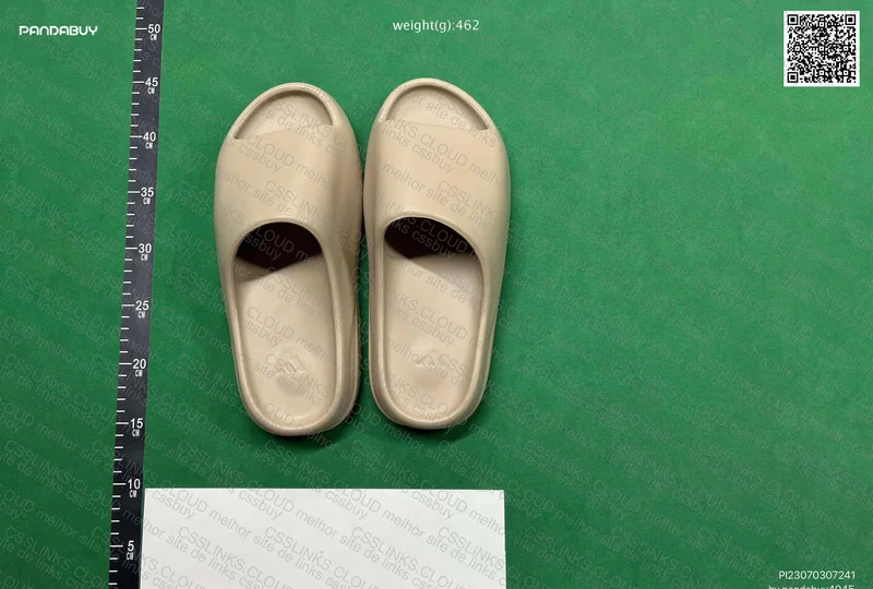 YEEZY SLIDE LW 2