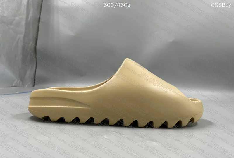 yeezy slide (LW) 3