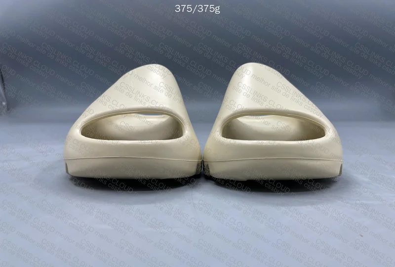 Yeezy Slide LW 3