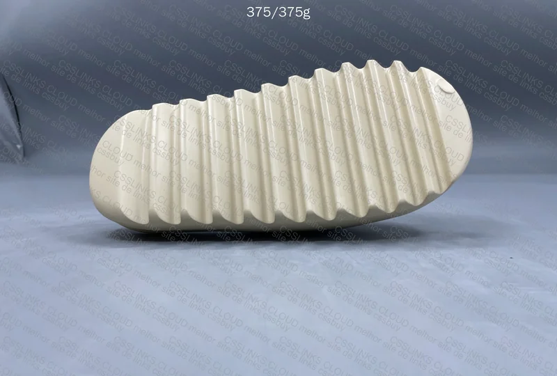 Yeezy Slide LW 6