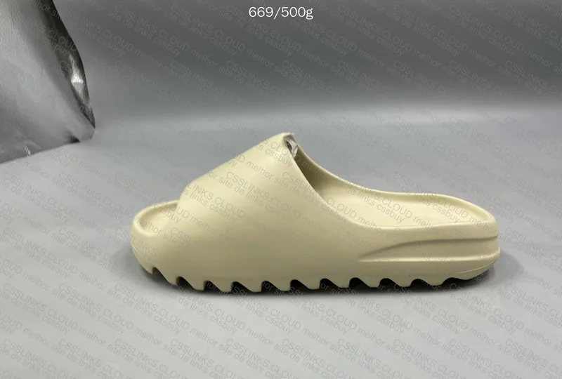 Yeezy Slide LW 8