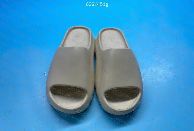 yeezy slide lw 2