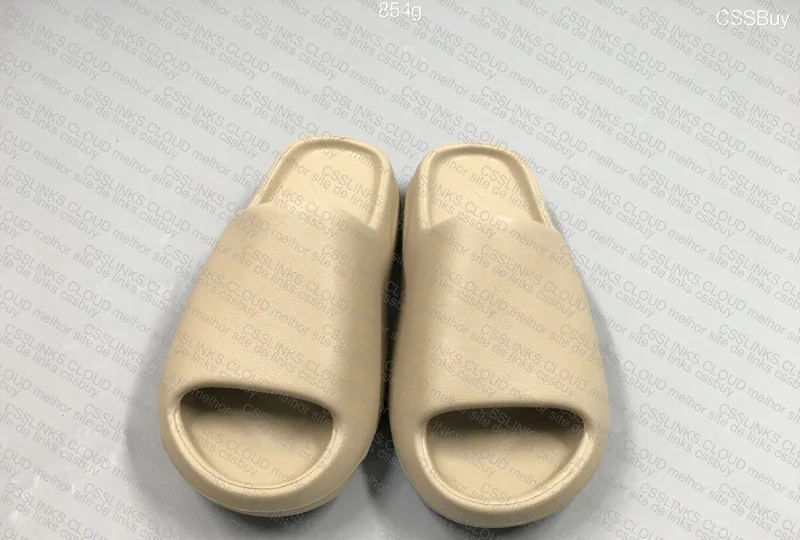 Yeezy Slide LW B 2