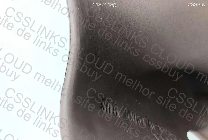 Yeezy Slide (LW B)