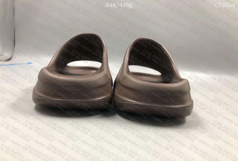 Yeezy Slide (LW B) 5