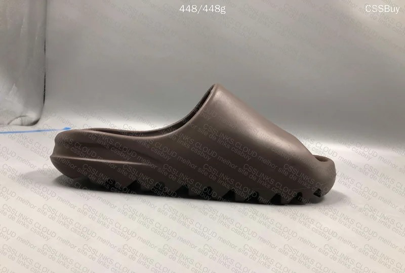 Yeezy Slide (LW B) 6