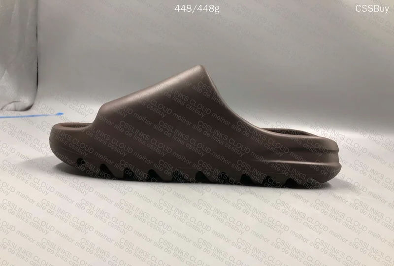 Yeezy Slide (LW B) 7